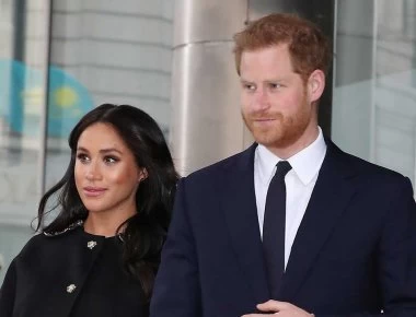 Meghan Markle και πρίγκιπας Harry: Συζυγικό καβγαδάκι στο βασιλικό μπαλκόνι; (βίντεο)